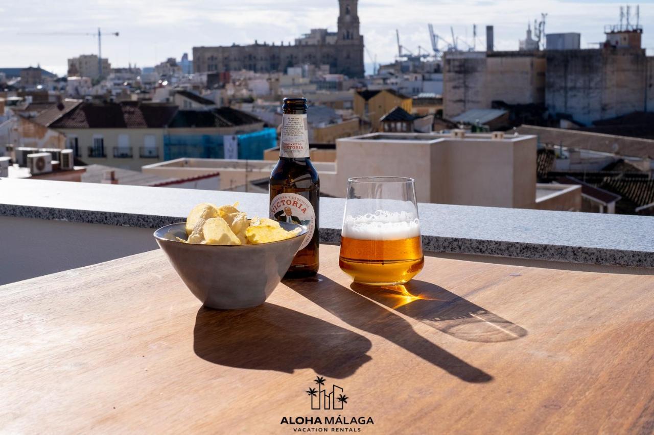 Apartamento Luxury Duplex With Pool And Padel Court In Town Málaga Exterior foto