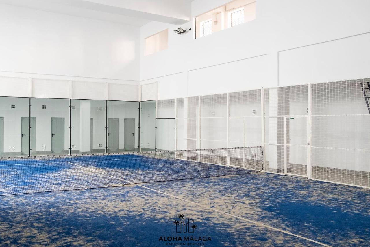 Apartamento Luxury Duplex With Pool And Padel Court In Town Málaga Exterior foto