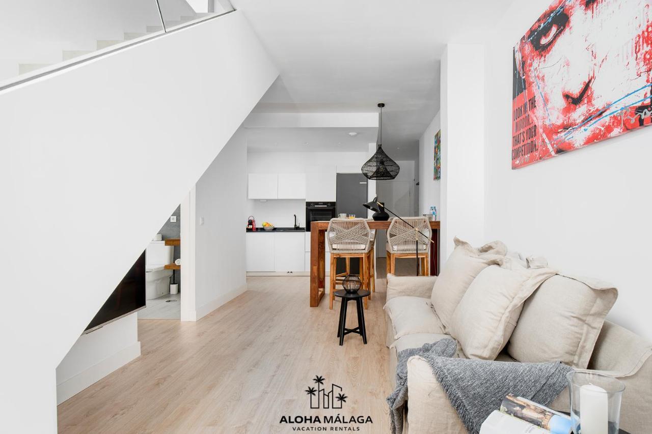 Apartamento Luxury Duplex With Pool And Padel Court In Town Málaga Exterior foto