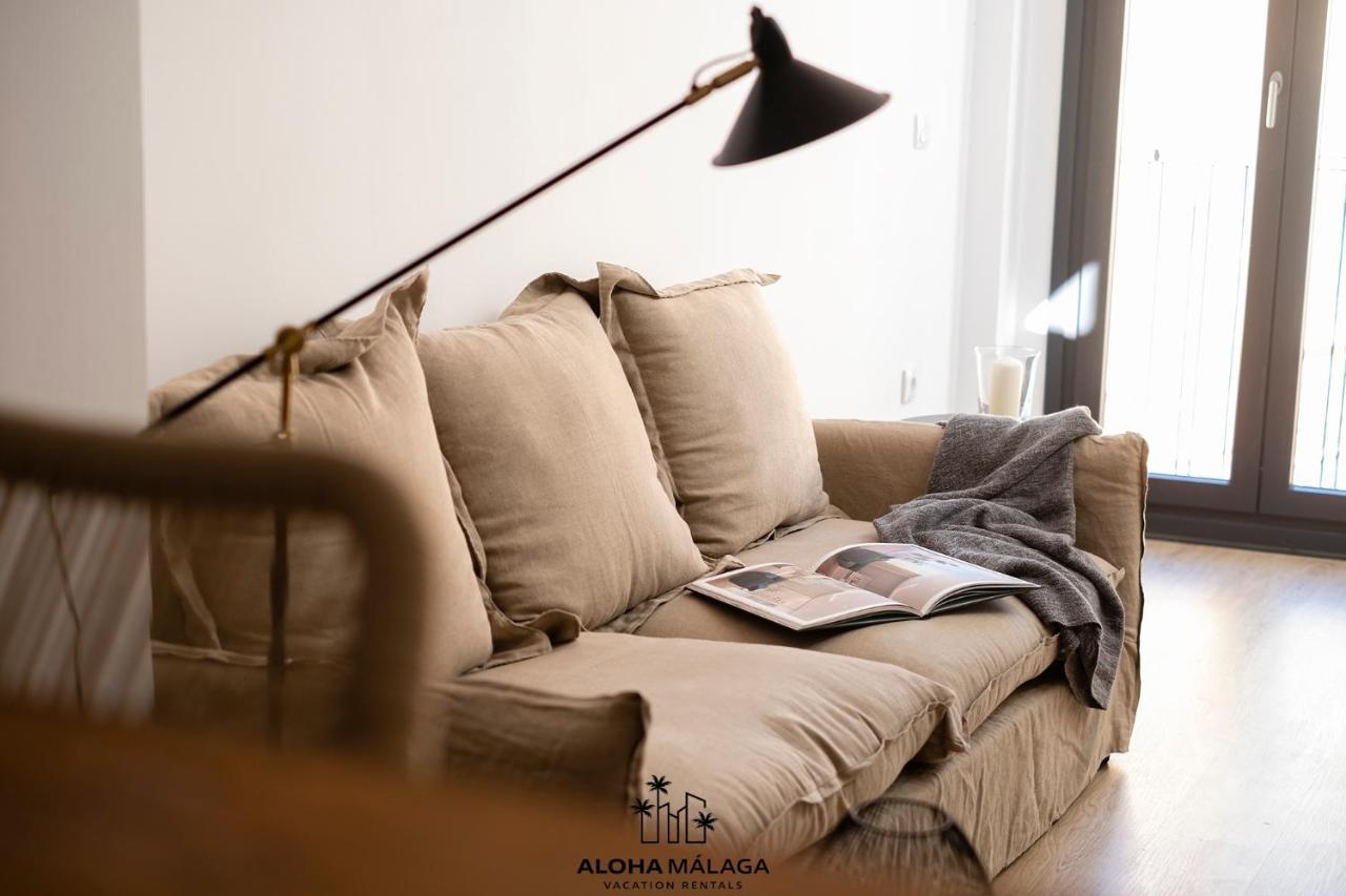 Apartamento Luxury Duplex With Pool And Padel Court In Town Málaga Exterior foto