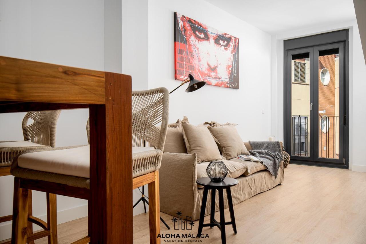 Apartamento Luxury Duplex With Pool And Padel Court In Town Málaga Exterior foto